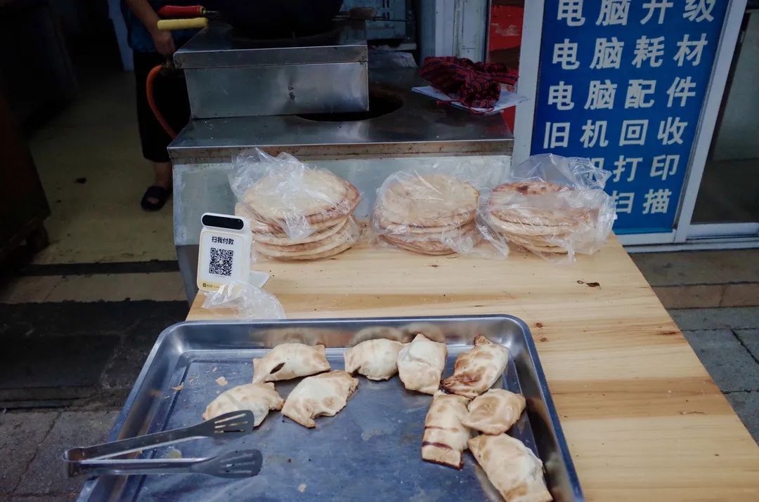 扬州探烤肉美食港式店电话_扬州探烤肉美食港式店在哪里_扬州美食探店港式烤肉