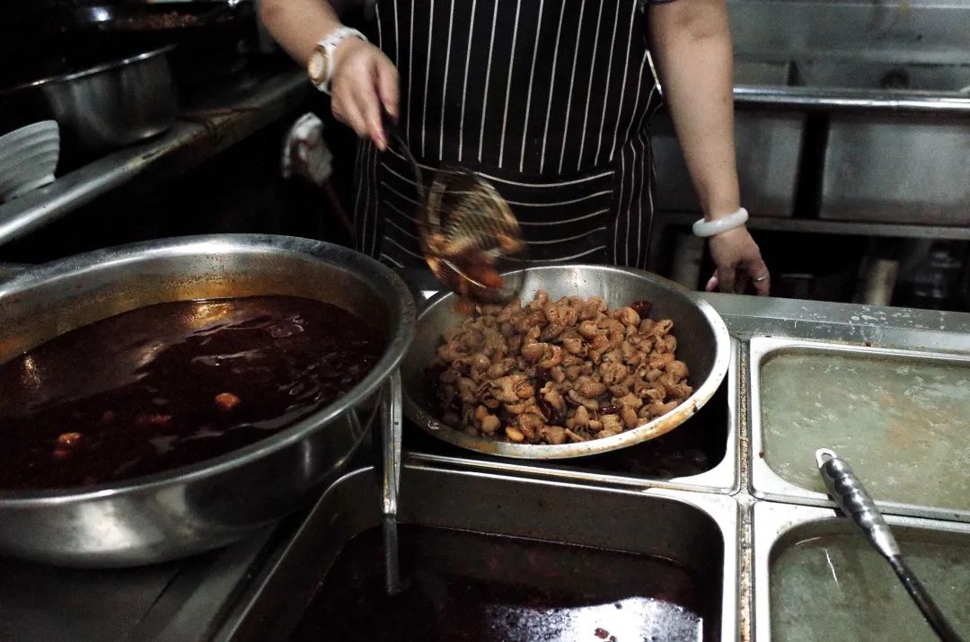 扬州探烤肉美食港式店在哪里_扬州探烤肉美食港式店电话_扬州美食探店港式烤肉